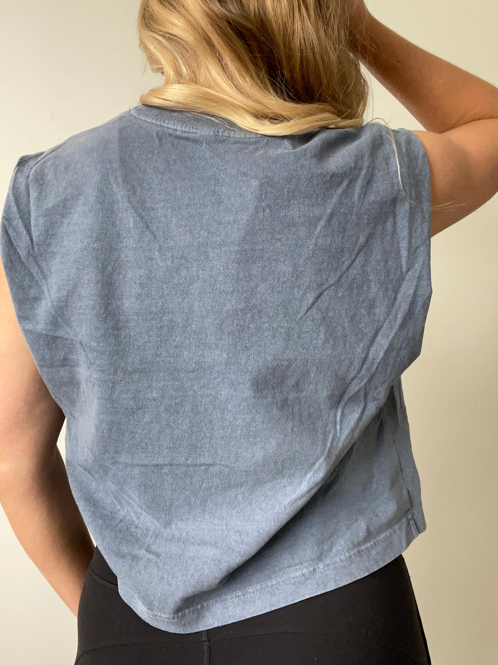 Wildflower Hen Graphic Tank